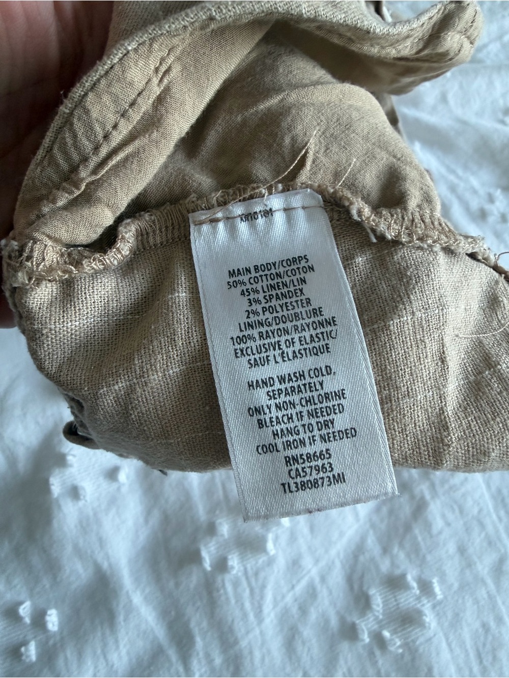 LEith Linen‑Blend Button Front Top - Picture 4 of 4